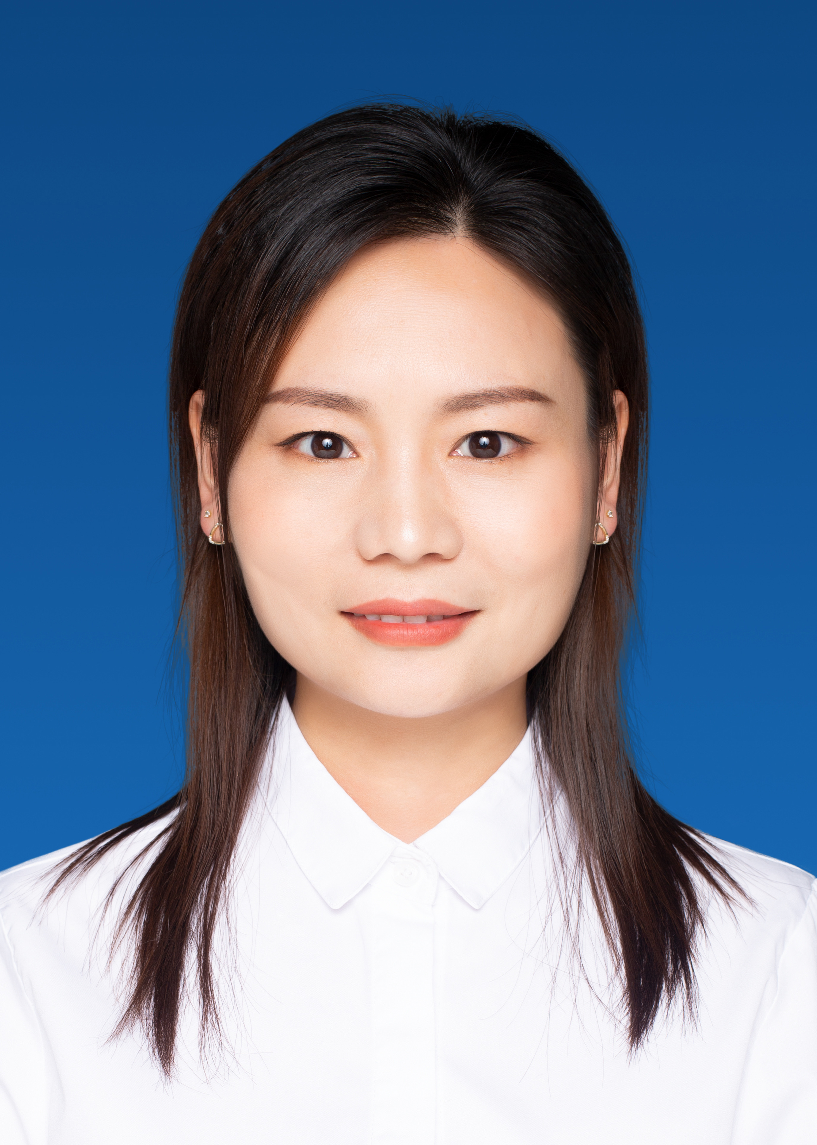 伍春莉.jpg