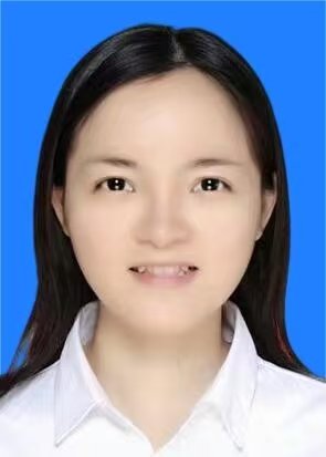 张蓉.jpg