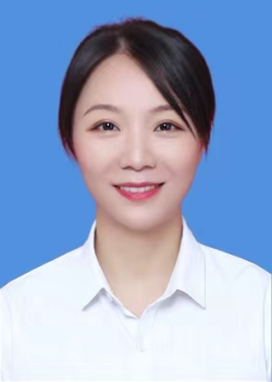 天灯堡社区副主任陈月姣.jpg