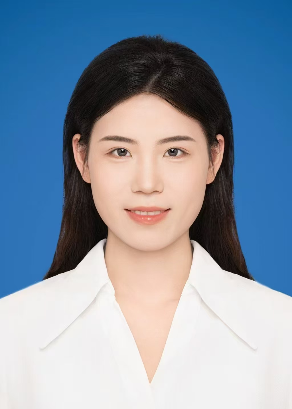 陈凤.jpg