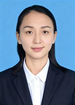 胡翠.jpg