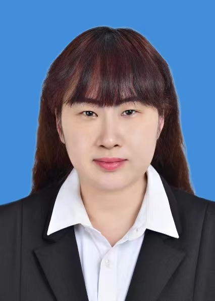 周颖 社区党委成员、组织委员.jpg