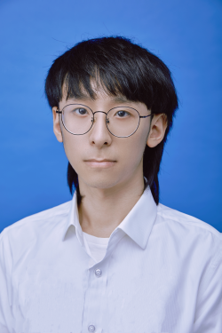 社区居委会委员、综合治理专干王鑫帅.jpg