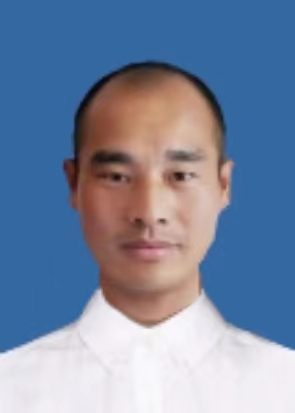 黄利兵.jpg