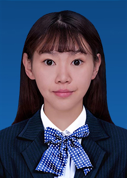 何鑫.jpg