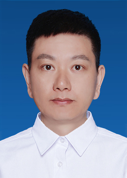 邓华军.jpg