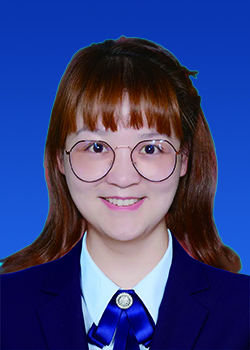 胡莹.jpg