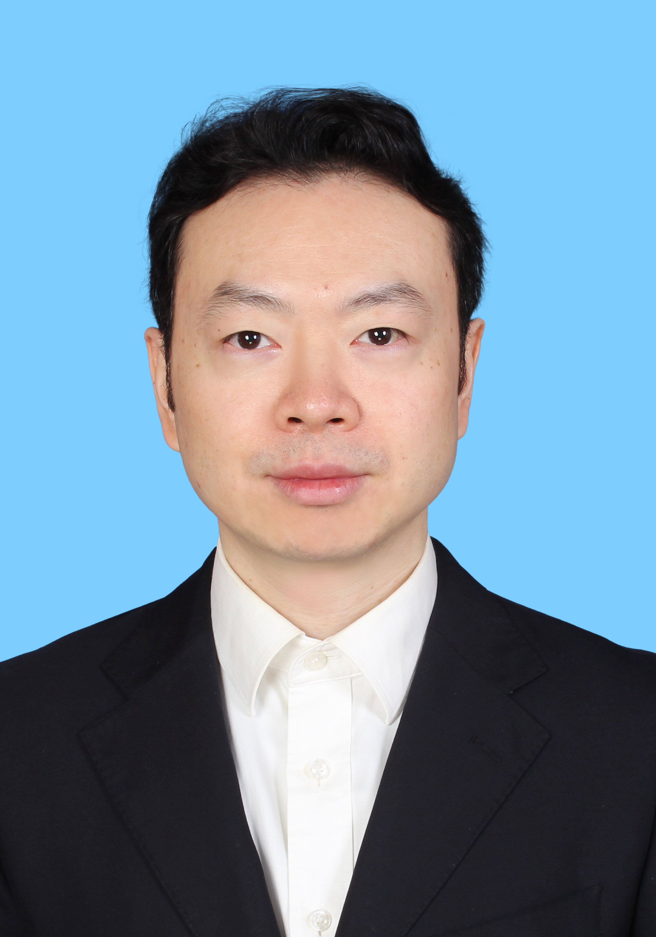 杨波.jpg
