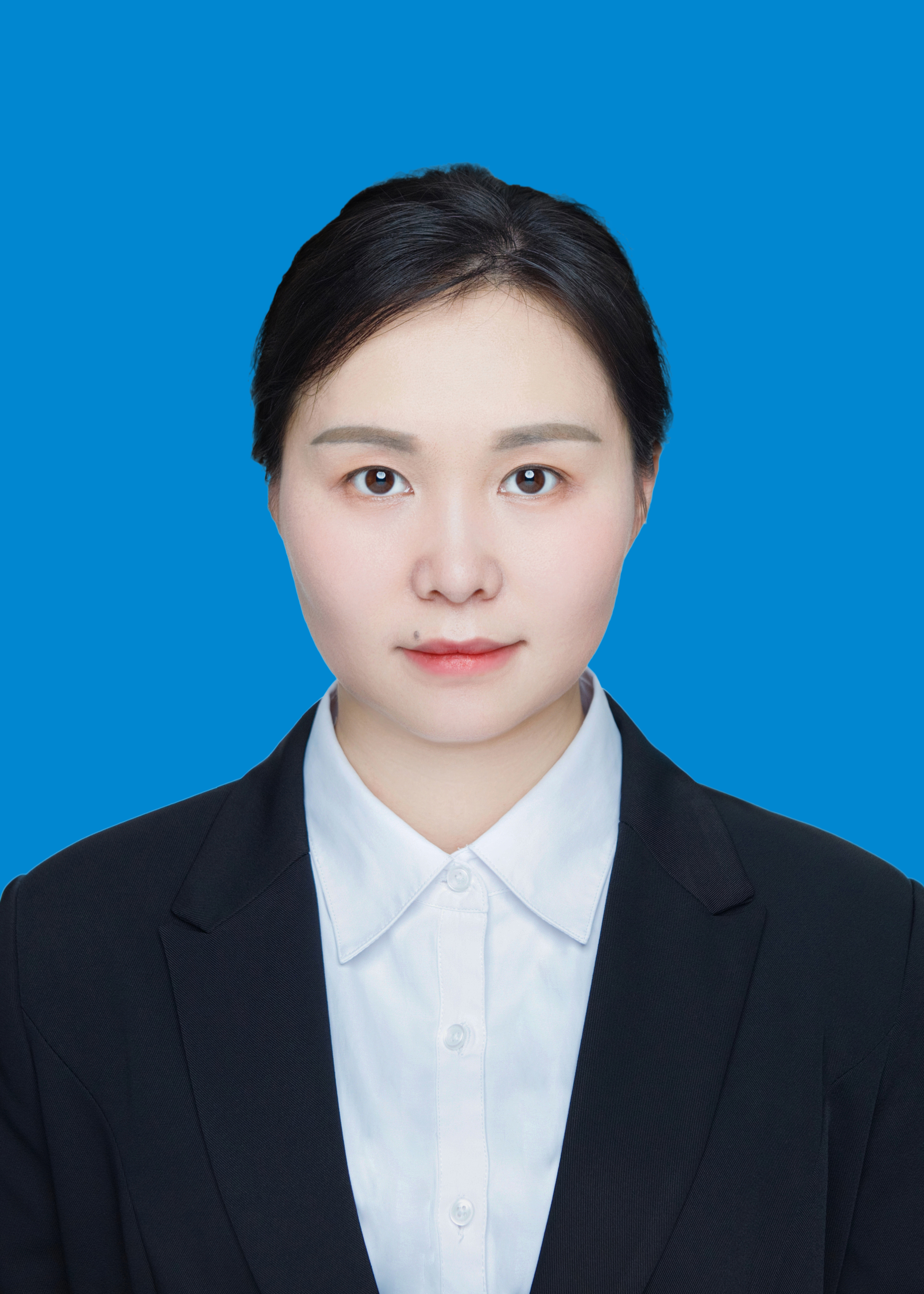 王婷婷.jpg