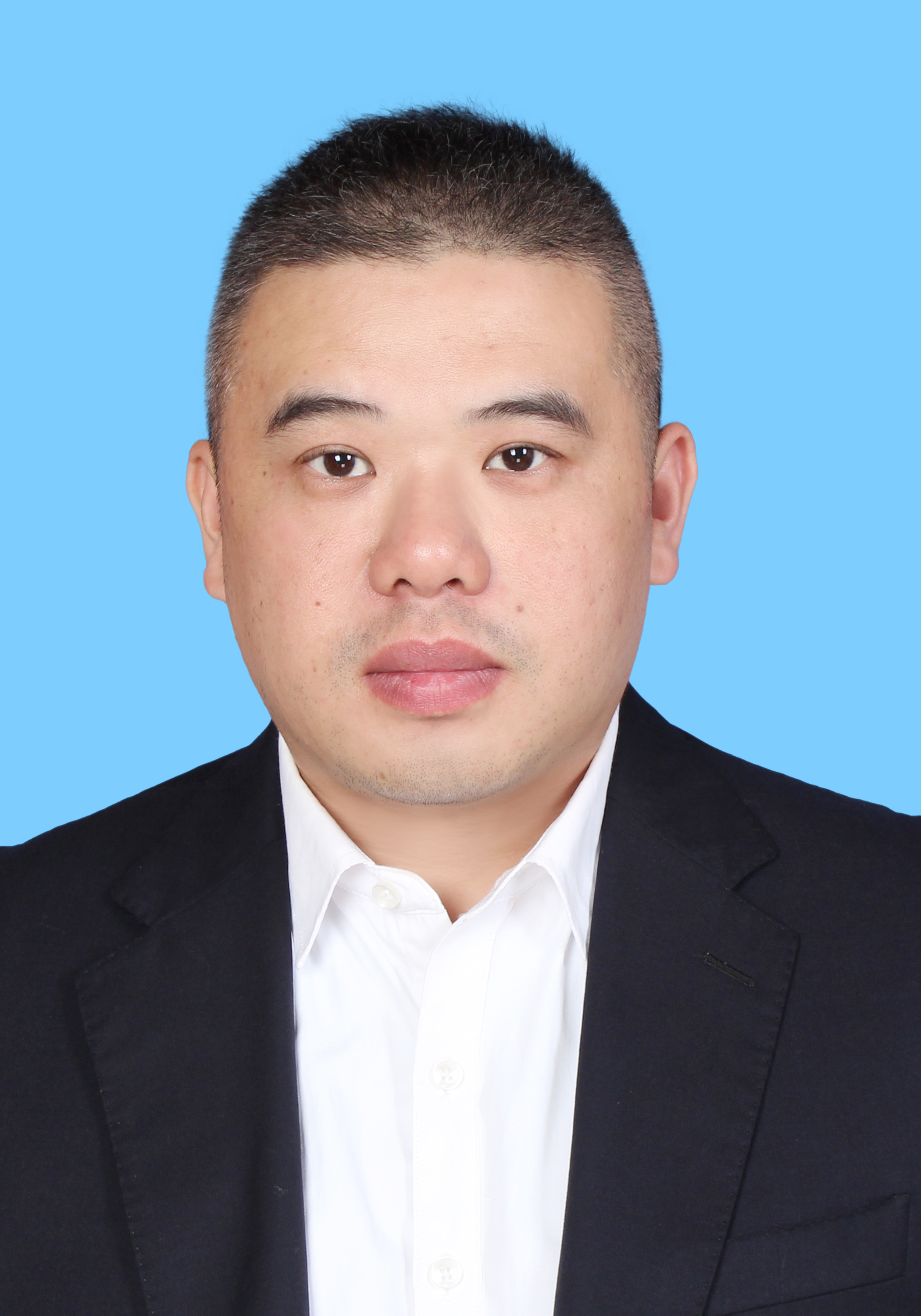 张磊.JPG