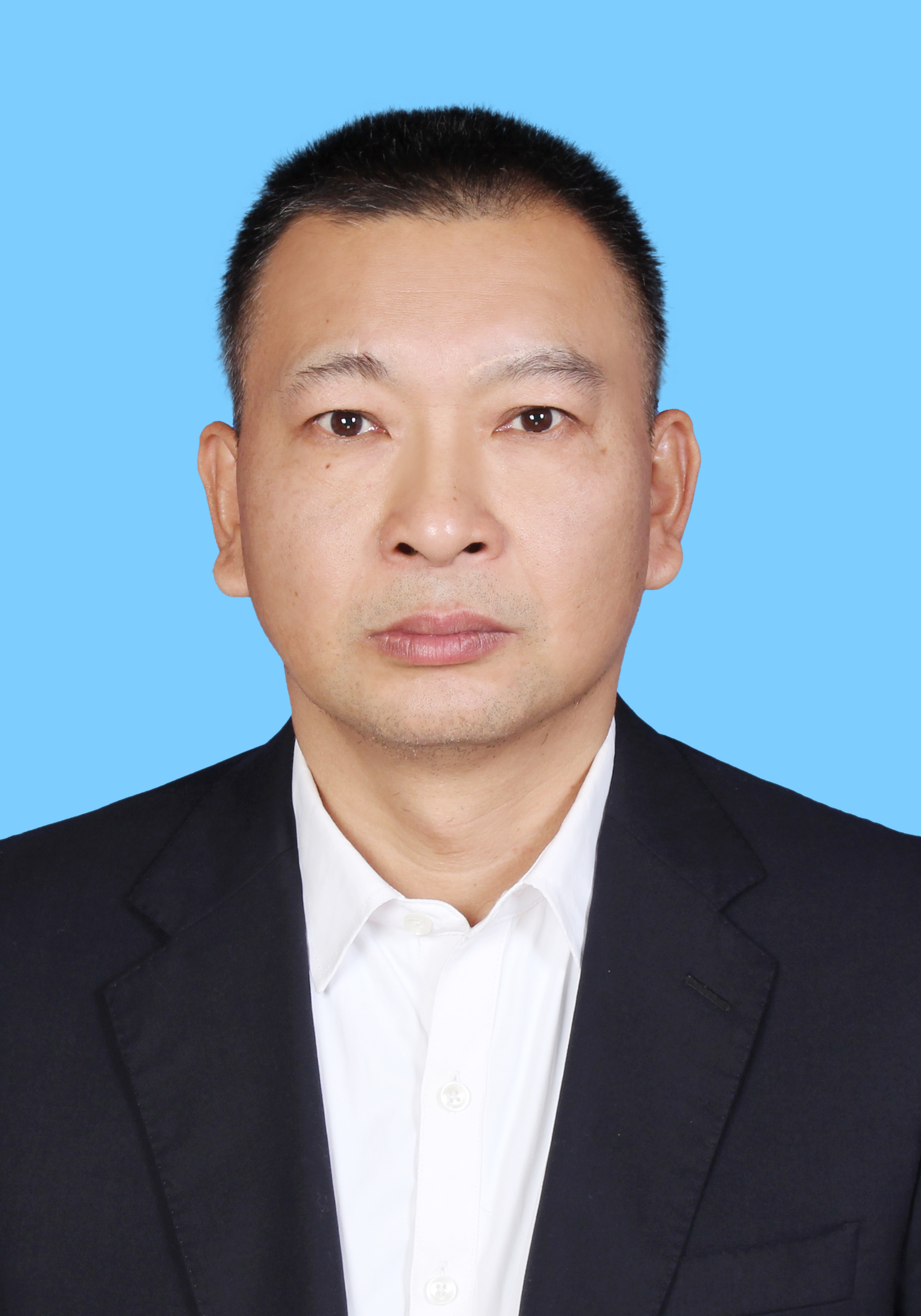 肖伟.jpg